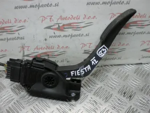 FORD FIESTA L.12, STOPALKA GASA