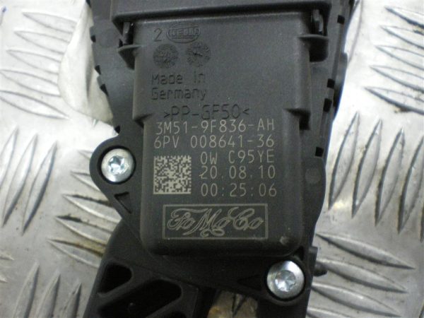 FORD KUGA L.10, STOPALKA GASA - Image 2