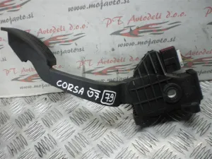 OPEL CORSA L.07, STOPALKA GASA