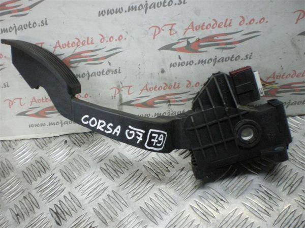 OPEL CORSA L.07, STOPALKA GASA