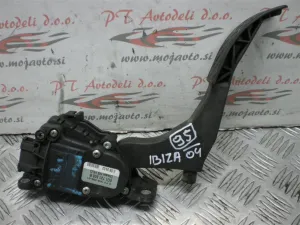 SEAT IBIZA L.04, STOPALKA GASA