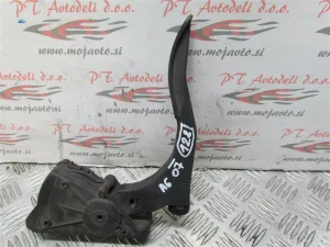AUDI A6 L.07, STOPALKA GASA