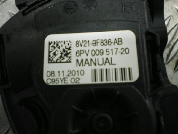 FORD FIESTA L.12, STOPALKA GASA - Image 2