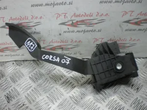 OPEL CORSA L.07, STOPALKA GASA