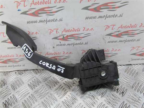 OPEL CORSA L.07, STOPALKA GASA