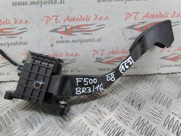 FIAT 500 L.08, STOPALKA GASA