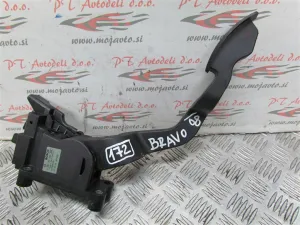 FIAT BRAVO L.08, STOPALKA GASA