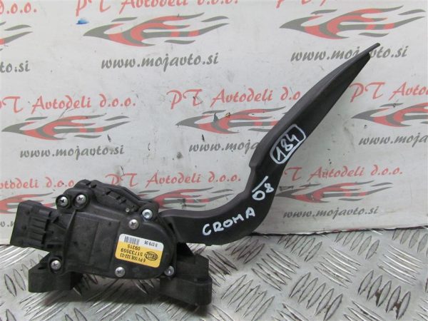 FIAT CROMA L.08, STOPALKA GASA
