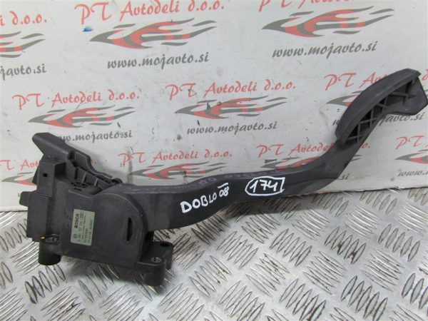 FIAT DOBLO L.08, STOPALKA GASA