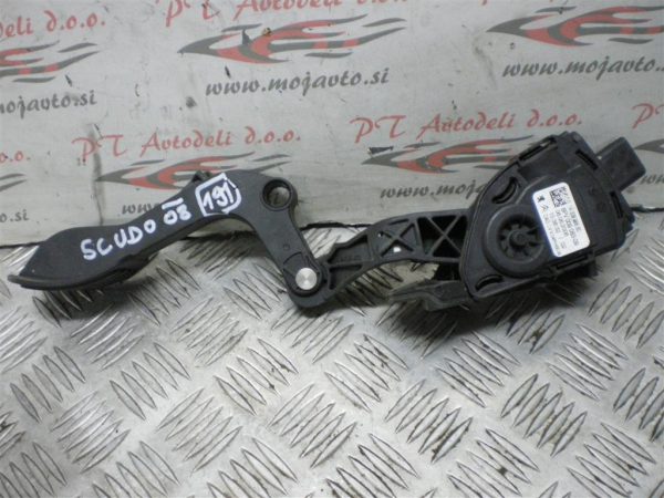FIAT SCUDO L.08, STOPALKA GASA
