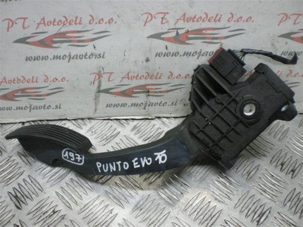 FIAT PUNTO EVO L.10, STOPALKA GASA