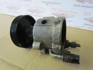 RENAULT MEGANE 1.9 DCI L.01, SERVO ČRPALKA