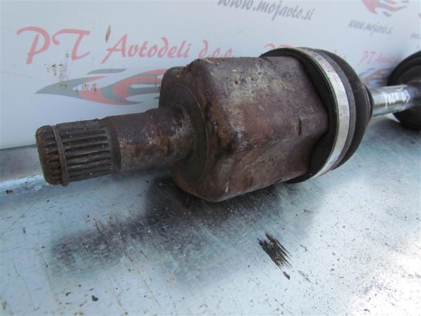 VW POLO L.03, POLOSOVINA, PREDNJA LEVA - Image 3