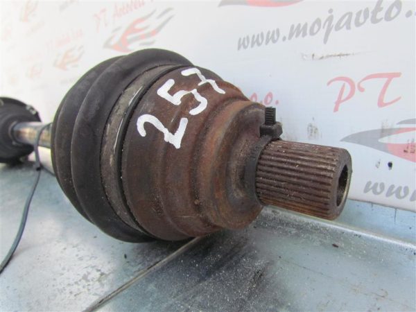 VW TOURAN L.06, POLOSOVINA, PREDNJA LEVA - Image 2