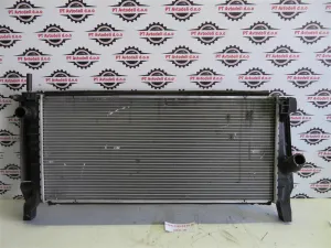 BMW 2 F45 2.0 D L.16, HLADILNIK VODE