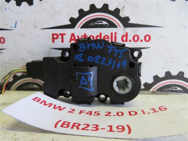 BMW 2 F45 L.16, MOTORČEK LOPUTE NA PEČKI