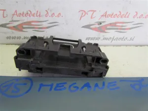 RENAULT MEGANE L.04, ČITALEC KARTIC