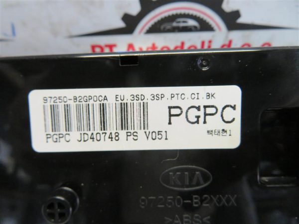 KIA SOUL L.16, KOMANDE AVTOMATSKE KLIME - Image 3