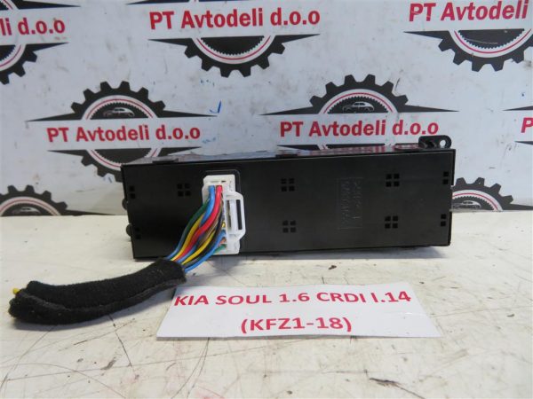 KIA SOUL L.16, STIKALA ZA DVIG STEKEL - Image 2