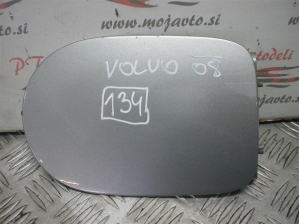 VOLVO L.08, VRATCA REZERVOARJA