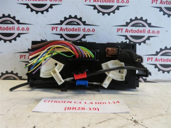 CITROEN C3 L.14, STIKALA ROČNE KLIME - Image 2