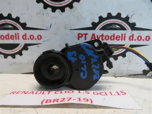 RENAULT CLIO L.15, MOTORČEK LOPUTE NA PEČKI