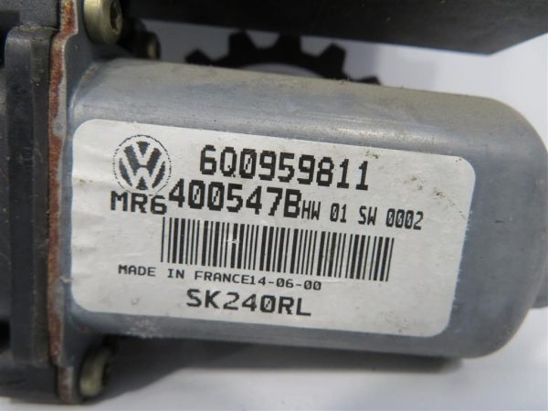 ŠKODA FABIA L.04, MOTORČEK ZA DVIG STEKLA, ZADNJI LEVI - Image 3