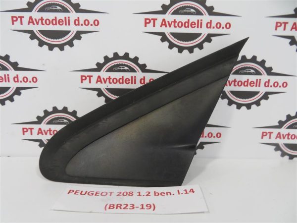PEUGEOT 208 L.14, TRIKOTNIK  BLATNIKA, LEVI