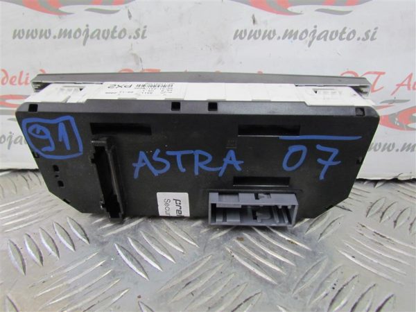 OPEL ASTRA L.07, STIKALA ROČNE KLIME - Image 2