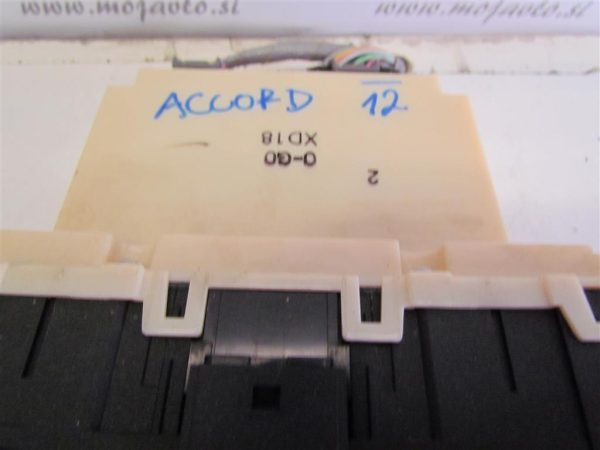 HONDA ACOORD L.12, KOMANDE AVTOMATSKE KLIME - Image 2