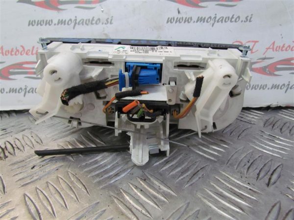 OPEL CORSA L.07, STIKALA ROČNE KLIME - Image 2
