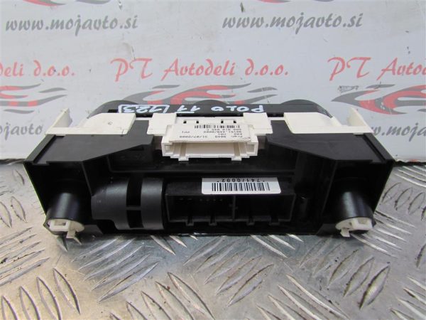 VW POLO L.11, STIKALA ROČNE KLIME - Image 2