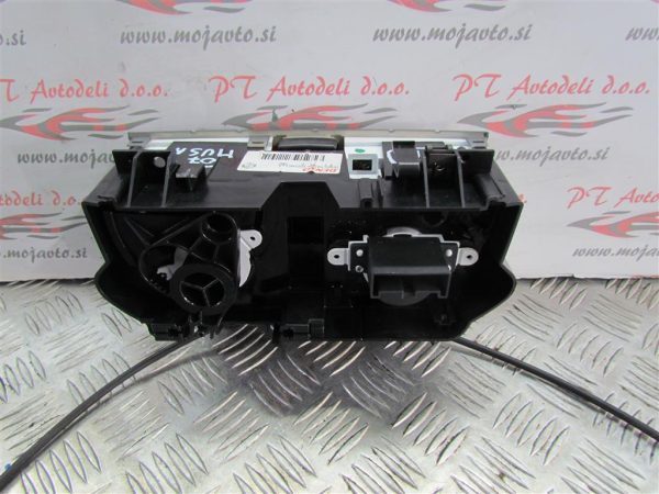 LANCIA MUSA L.07, STIKALA ROČNE KLIME - Image 2