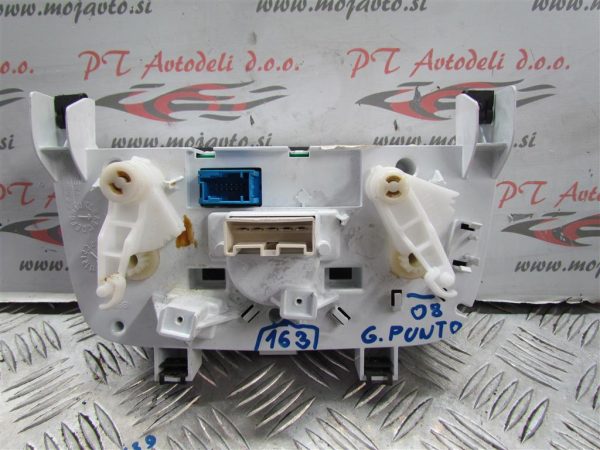 FIAT G.PUNTO L.08, STIKALA ROČNE KLIME - Image 2