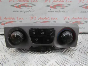HYUNDAI TRAJET L.02, STIKALA ROČNE KLIME
