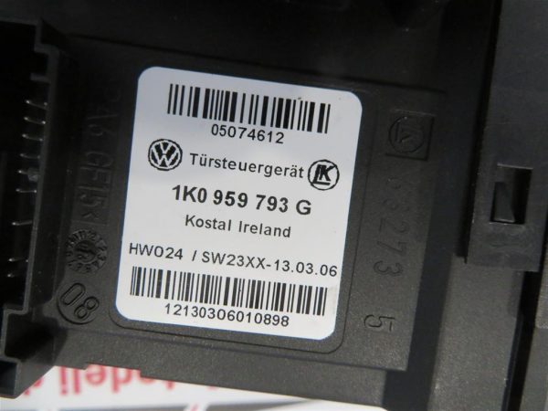 VW GOLF 5 L.08, MOTORČEK ZA DVIG STEKLA, PREDNJI LEVI - Image 3