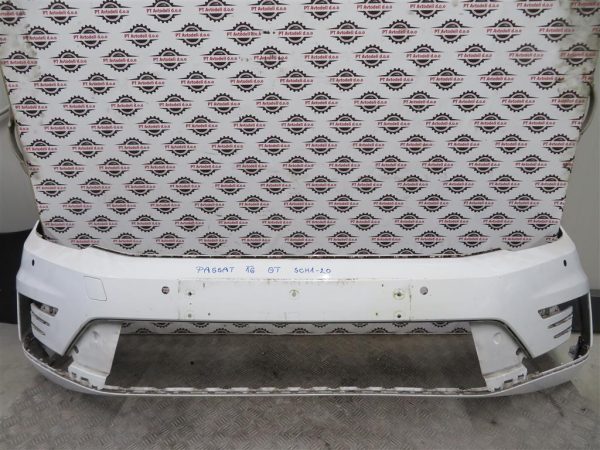 VW PASSAT GT L.16, PREDNJI ODBIJAČ