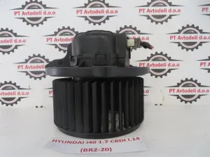 HYUNDAI I40 L.14, MOTORČEK PEČKE