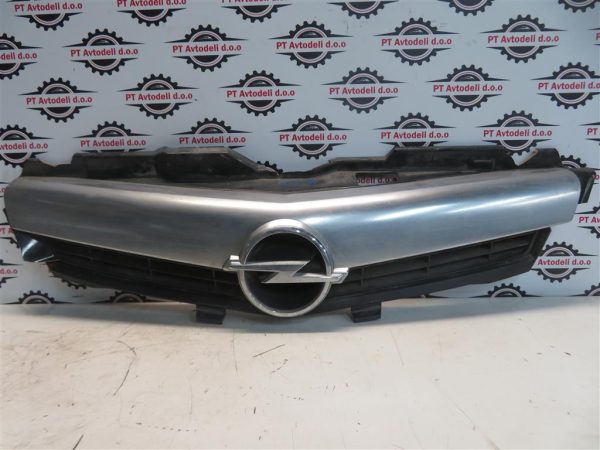 OPEL TIGRA L.06, OKRASNA MASKA