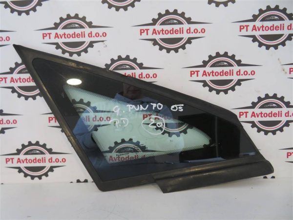 FIAT GRANDE PUNTO L.05, BOČNO STEKLO, PREDNJE DESNO