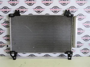 TOYOTA YARIS L.16, HLADILNIK KLIME
