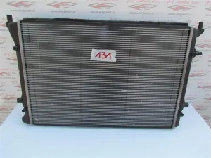 VW GOLF 5 L.07, HLADILNIK VODE