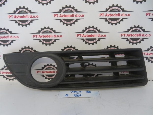 VW POLO L.06, PVC OKOLI MEGLENKE, DESNI