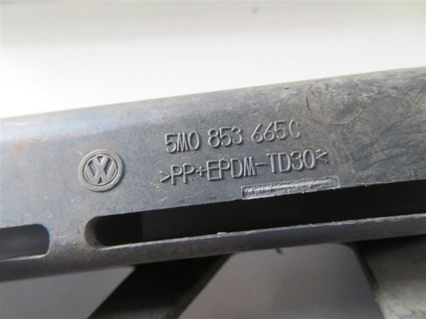 VW GOLF PLUS L.07, PVC OKOLI MEGLENKE, DESNI - Image 2