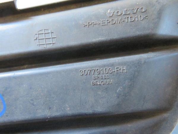VOLVO V50 L.10, PVC OKOLI MEGLENK, DESNI - Image 2