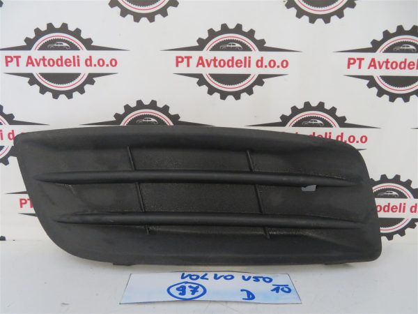 VOLVO V50 L.10, PVC OKOLI MEGLENK, DESNI