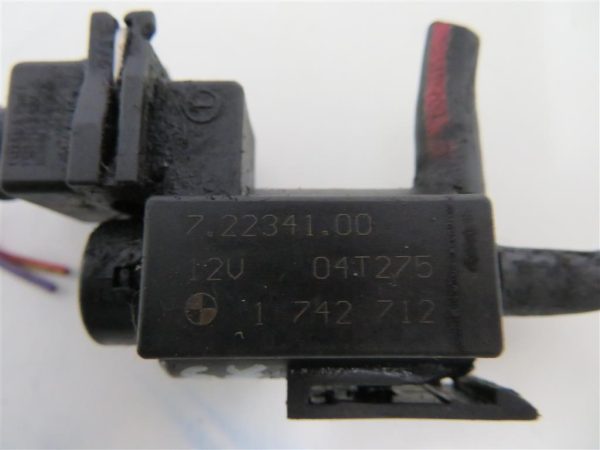 BMW E60 L.08, VAKUM VENTIL - Image 3