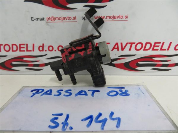 VW PASSAT L.08, VAKUM VENTIL - Image 2