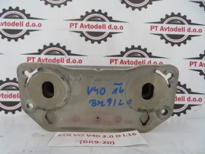 VOLVO V40 2.0 D L.16, HLADILNIK OLJNEGA FILTRA
