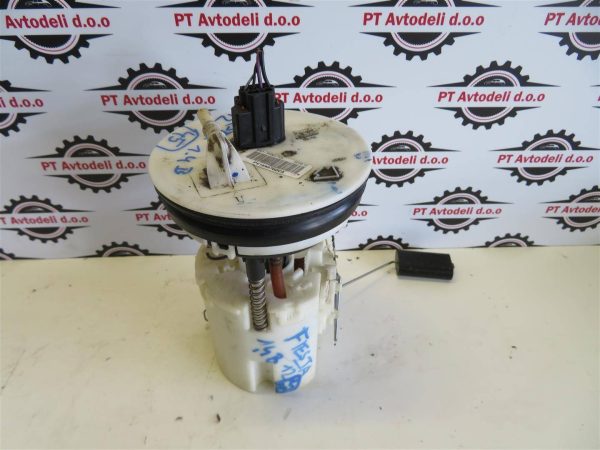 FORD FIESTA 1.4 BEN. L.12, PUMPA GORIVA V REZERVOARJU